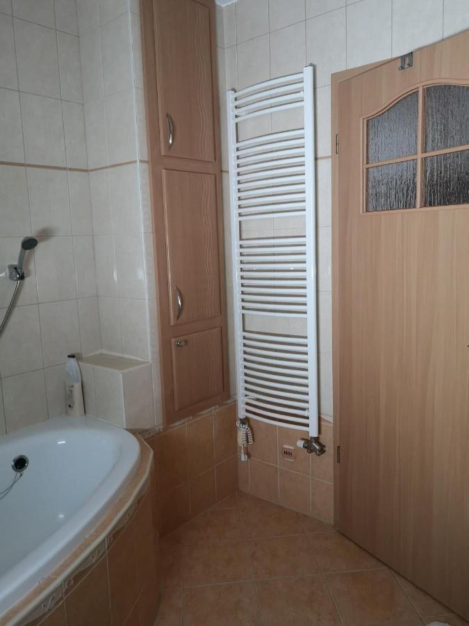 Csillag ház Apartamento Mosonmagyaróvár Exterior foto